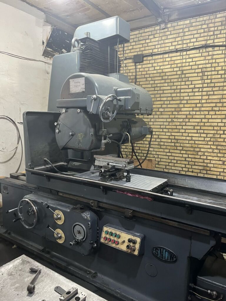 خدمات سنگ مغناطیس میکرون