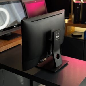 کامپیوتر آل‌این‌وان Dell 7450 با مانیتور 24 اینچ