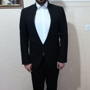 دو عدد کت و ۴ عدد پیراهن