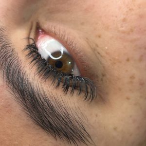 اکستنشن مژه شیراز صدرا