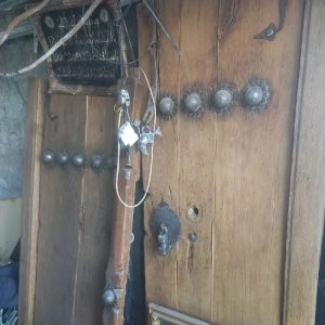 درب قدیمی قدمت دار