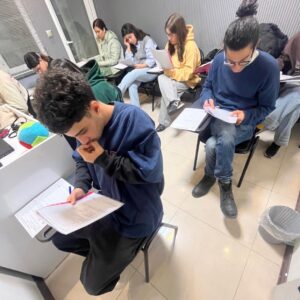 فقط با 3/925/000 آلمانی یاد بگیر (آنلاین)