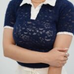 .پلوشرت یقه سفید دانتل